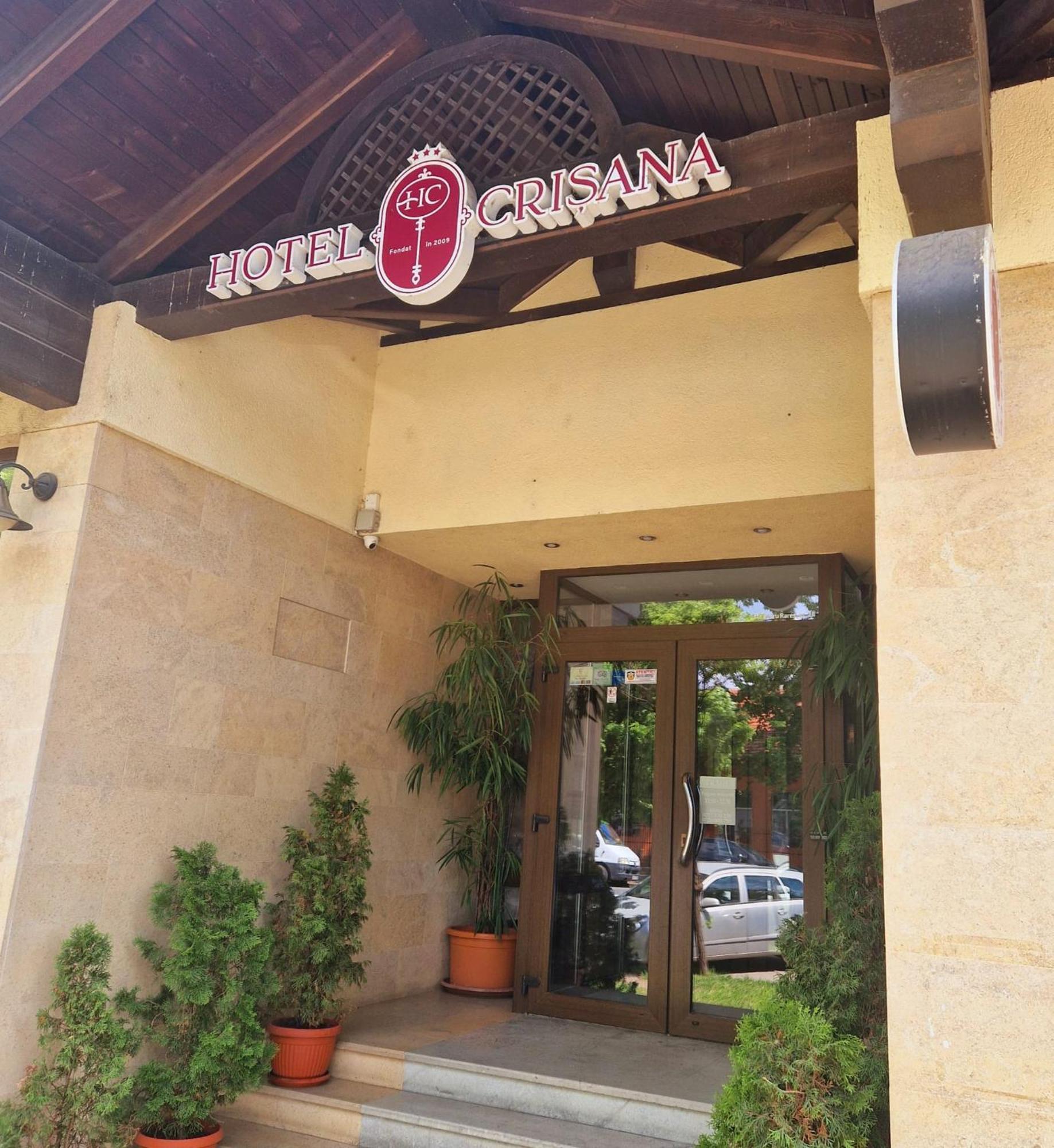 Hotel Crisana Арад Экстерьер фото